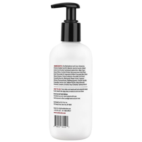 Valkoinen Hustle Butter Lotion -pullo mustalla pumppukorkilla valkoisella taustalla