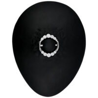 Hopeinen nipple clicker kaksinkertaisilla kristalleilla mustalla taustalla