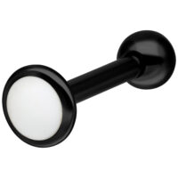 Musta titaaninen labret valkoisella pallolla valkoisella taustalla