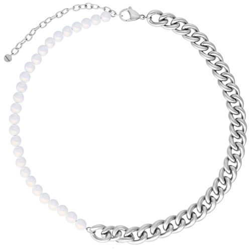 Hopeinen Chunky Pearl -kaulakoru helmillä ja ketjulenkillä valkoisella taustalla