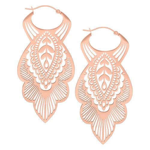 Ruusukultaiset Mandala Leaf Hoops korvakorut valkoisella taustalla