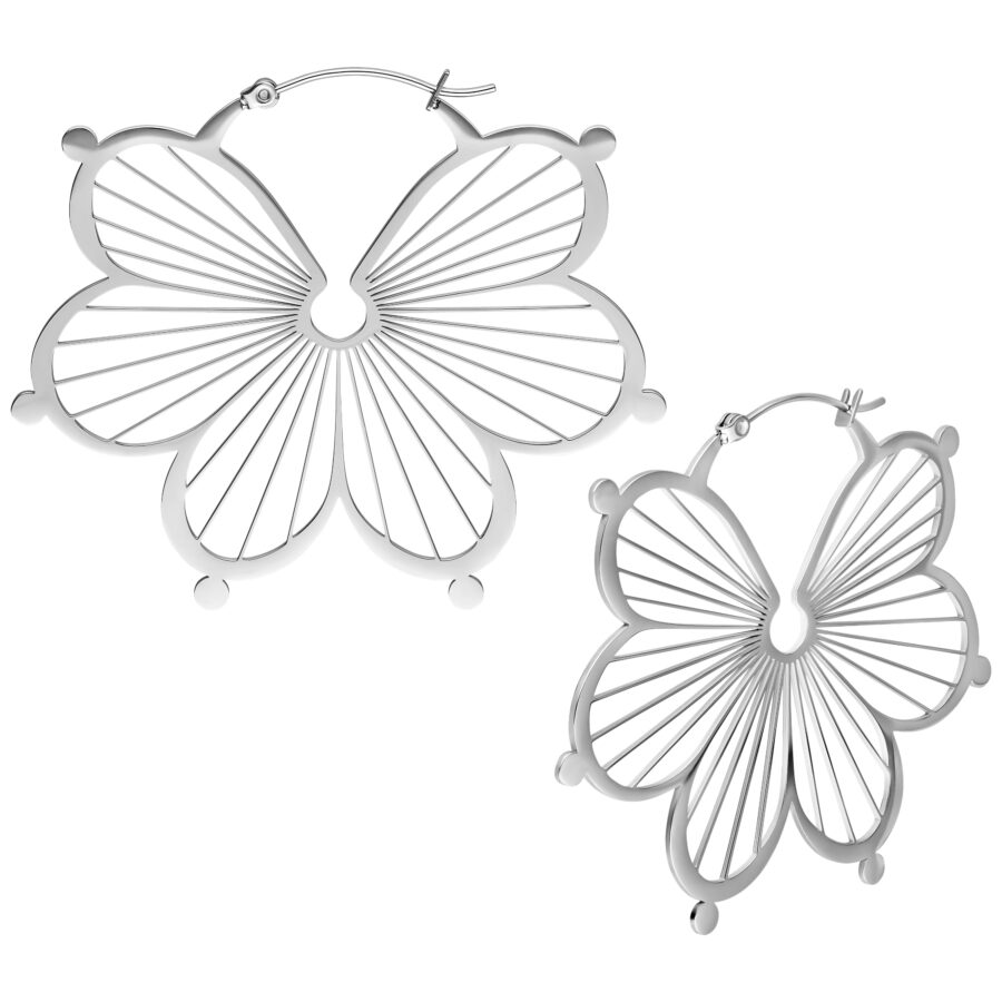 Kaksi hopeista Flower Hoops -korvakorua valkoisella taustalla, kiillotettu ja vedenkestävä