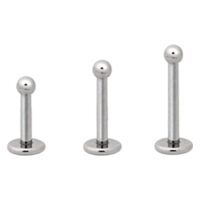 Hopeinen Caviar Labret titaanista Hopeiset Caviar Labretit titaanista valkoisella taustalla