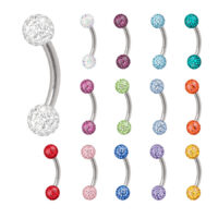 Bunter Titan Micro Bananabell Piercing Verschiedene Titan Micro Bananabells mit bunten Kristallkugeln auf weißem Hintergrund