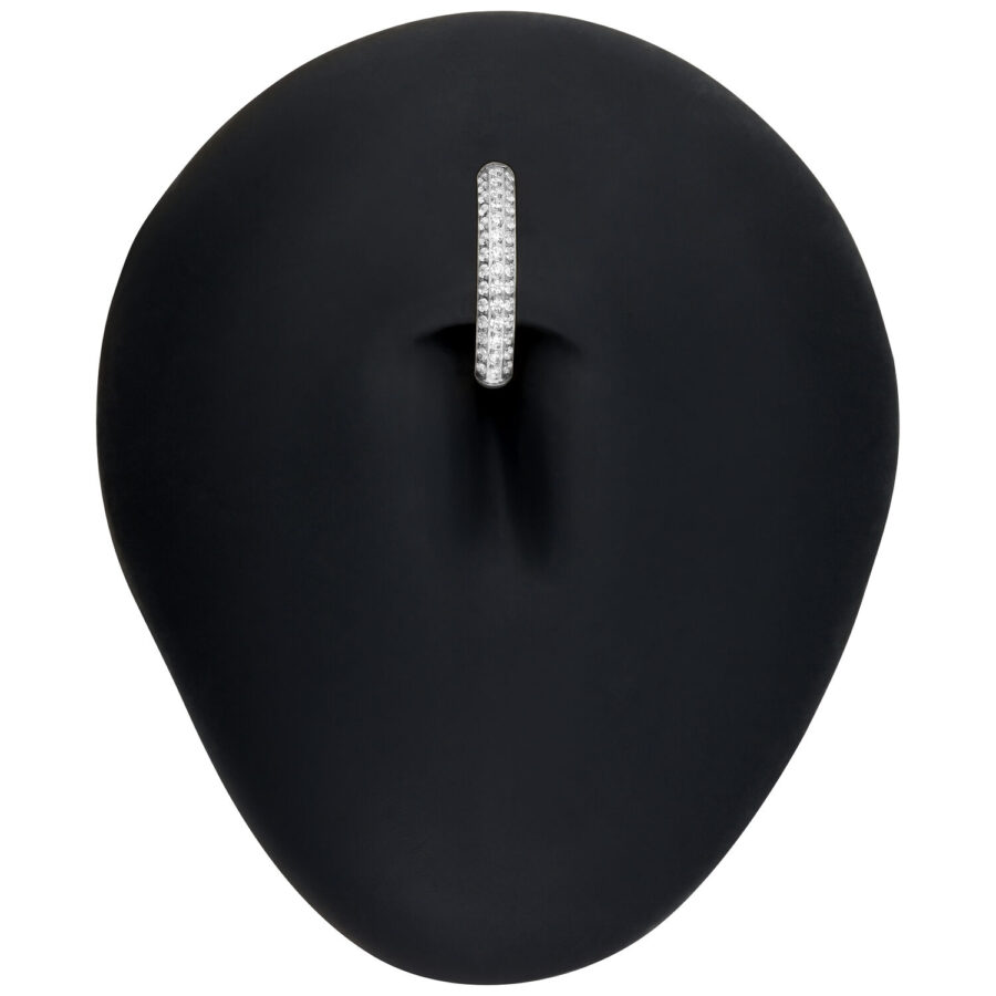 Hopeinen Multi Jewelled Belly Arch Clicker mustalla taustalla