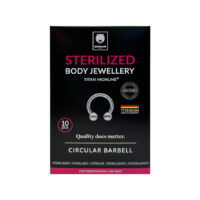 Steriloitu titaaninen Circular Barbell Hopeinen titaaninen Circular Barbell mustalla taustalla