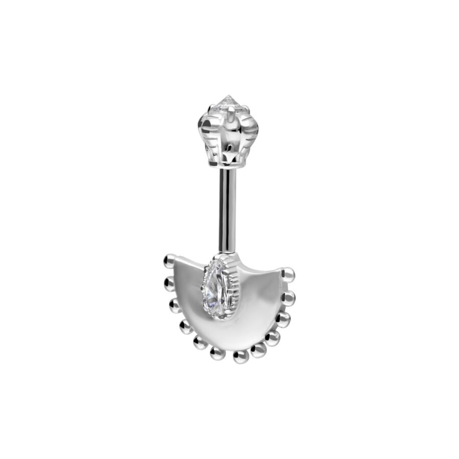 Hopeinen pystysuora Helix Barbell kirkkaalla kristallilla valkoisella taustalla