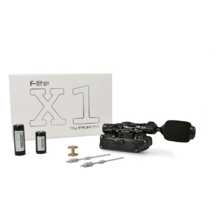 Inkjecta Flite X1 tatuointikone musta Musta Inkjecta Flite X1 tatuointikone tarvikkeineen valkoisella taustalla