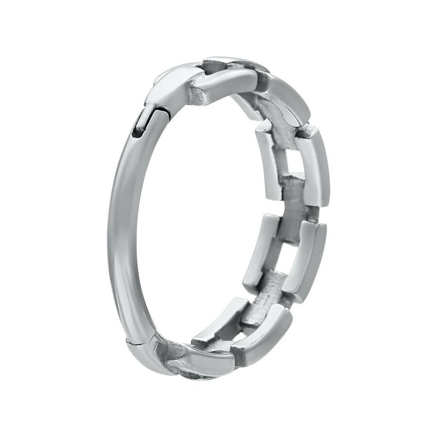 Hopeinen Chain Links Clicker kirurginteräksestä valkoisella taustalla