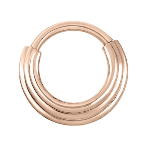 Ruusuinen kovera Septum Clicker 8,0 mm valkoisella taustalla