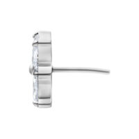 Hopeinen Push Fit Crystal Blossom -lisäosa Hopeinen Push Fit -lisäosa kristallinkirkkaalla kivellä valkoisella taustalla