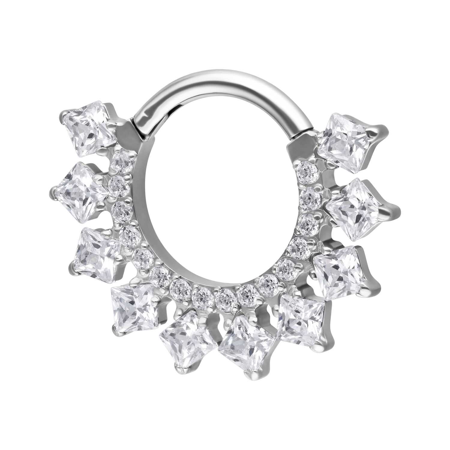 Kristalli Halo Septum Clicker hopeassa Hopeinen septum clicker kimaltelevilla kristalleilla valkoisella taustalla