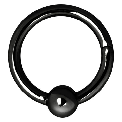 Musta Ball Closure Ring, jossa pallo keskellä valkoisella taustalla