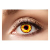 Ork Eye -piilolinssit kelta-mustina Kelta-mustat Ork Eye -piilolinssit silmässä luonnollisella ihonvärillä