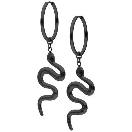 Musta Big Snake Hoops kirurginteräksestä käärmeriipuksella valkoisella taustalla