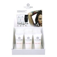 TattooMed® after tattoo 25 ml Box Display TattooMed® after tattoo 25 ml tuubit valkoisessa displayssä, taustalla malli