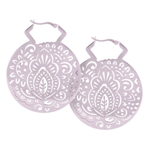 Mustat ja hopeiset Mehndi Hoops -korvakorut, joissa on hieno kuvio valkoisella taustalla