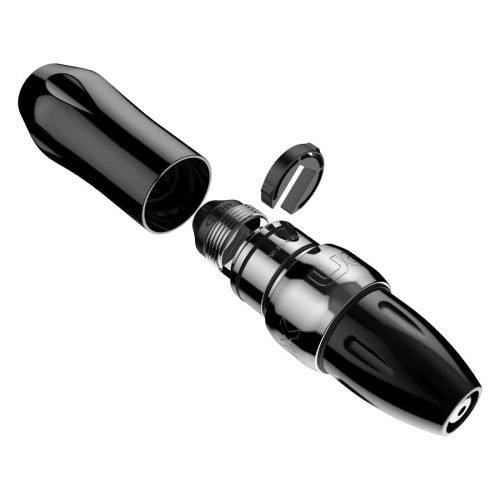 Xion Pen Gunmetal hopeanvärisenä, osina valkoisella taustalla